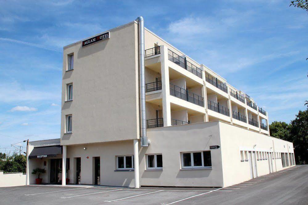 Saglam Hotel Goussainville  Exterior photo